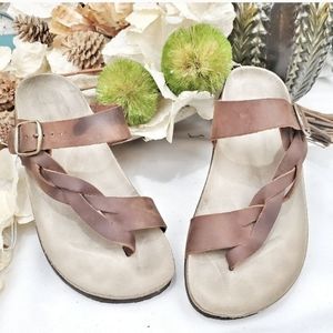 WOMEN'S SUMMER MOUNTAIN SOLE SANDAL SIZE 8